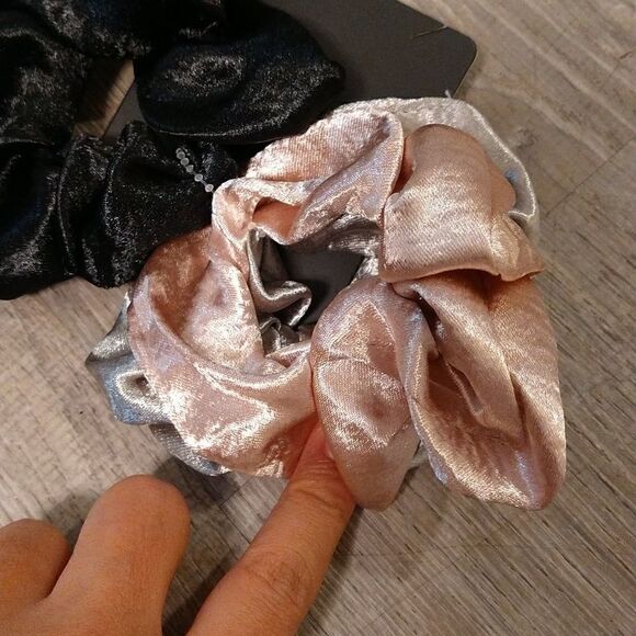 Satin Hair Scrunchies set of 3 - Picture 3 of 4